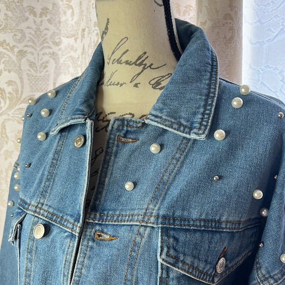 Jean Jacket - Picture 2 of 5
